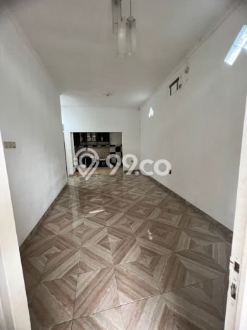 Dijual Cepat Rumah Favorit Siap Huni LB 65m2 di Cipayung, Jakarta Timur Dijual Cepat Rumah Favorit Siap Huni LB 65m2 di Cipayung, Jakarta Timur