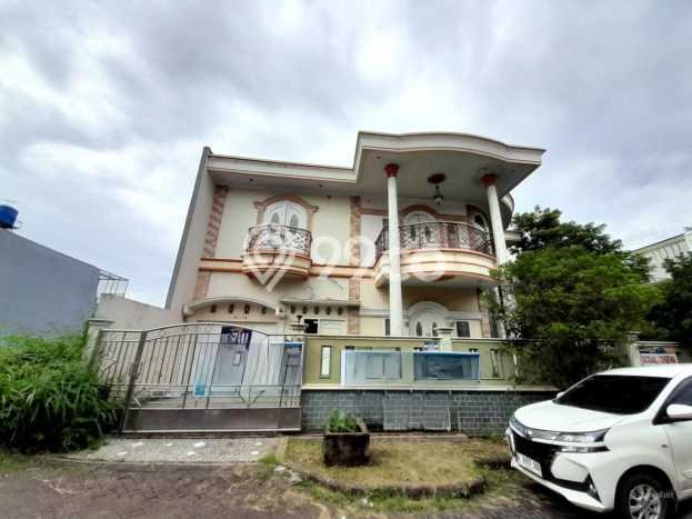 Rumah Idaman dengan 5 Kamar Tidur di Kawasan Elite Modernland, Tangerang Rumah Idaman dengan 5 Kamar Tidur di Kawasan Elite Modernland, Tangerang