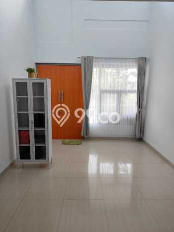 Rumah Strategis Modern Lb 135m2 di Cikarang Selatan, Bekasi Rumah Strategis Modern Lb 135m2 di Cikarang Selatan, Bekasi