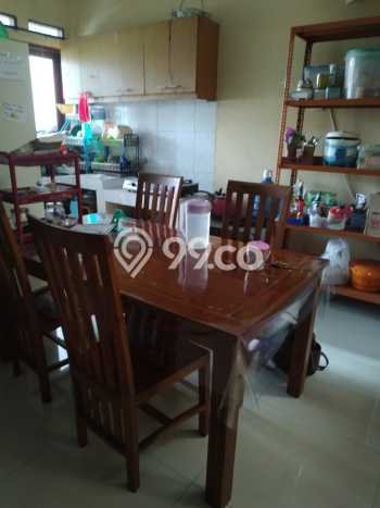 Rumah Strategis Modern Lb 180m2 di Cikarang Pusat, Bekasi Rumah Strategis Modern Lb 180m2 di Cikarang Pusat, Bekasi