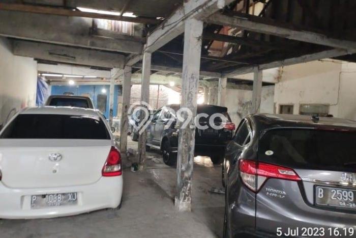 Tanah Kosong Dijual di Surabaya dengan Area 1060m2 Tanah Kosong Dijual di Surabaya dengan Area 1060m2