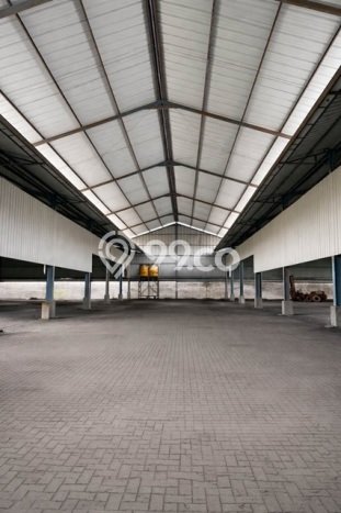Gudang Bagus LT 8065m2 LB 5800m2 Dijual di Krian Sidoarjo Gudang Bagus LT 8065m2 LB 5800m2 Dijual di Krian Sidoarjo