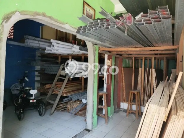 Dijual Rumah Mewah Elegan Dengan View Eksklusif di Nginden, Surabaya Dijual Rumah Mewah Elegan Dengan View Eksklusif di Nginden, Surabaya