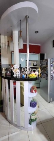 Jual Rumah Bagus Siap Huni LB 200m2 di Sukolilo, Surabaya Jual Rumah Bagus Siap Huni LB 200m2 di Sukolilo, Surabaya