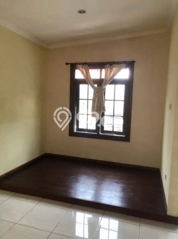 Siap Huni Rumah Mewah 4 Kamar di Tenggilis Mejoyo Dekat ke Mana Pun Siap Huni Rumah Mewah 4 Kamar di Tenggilis Mejoyo Dekat ke Mana Pun