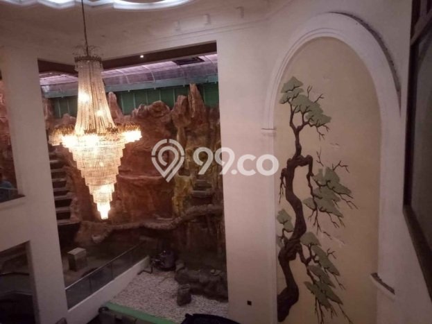 Rumah Elit Modern Tanpa Renovasi di Kendangsari Surabaya Rumah Elit Modern Tanpa Renovasi di Kendangsari Surabaya