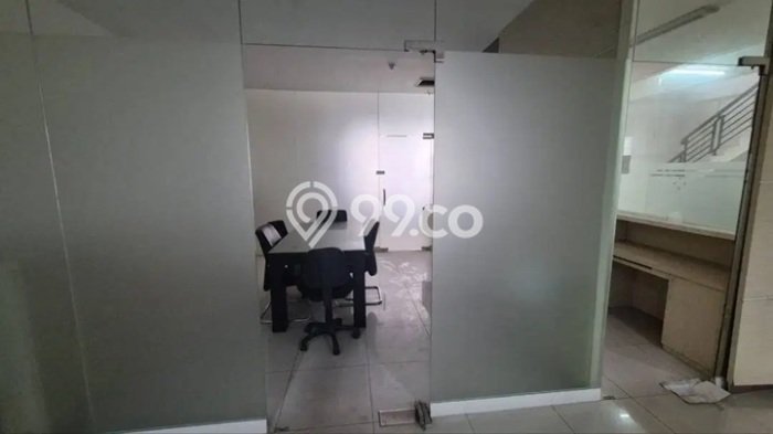 Tersedia Ruko Bisnis di Gubeng Surabaya Harga Sewa Menarik Bisa Nego Tersedia Ruko Bisnis di Gubeng Surabaya Harga Sewa Menarik Bisa Nego