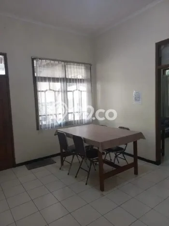 Cocok Untuk Investasi! Dijual Kost di Medokan Ayu 4 Kamar Cocok Untuk Investasi! Dijual Kost di Medokan Ayu 4 Kamar