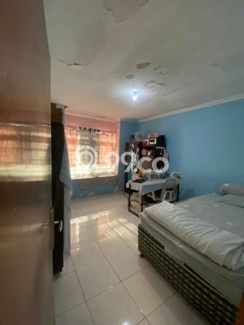 Rumah Elit LB 360m2 Siap Huni Desain Elegan di Nginden, Surabaya Rumah Elit LB 360m2 Siap Huni Desain Elegan di Nginden, Surabaya