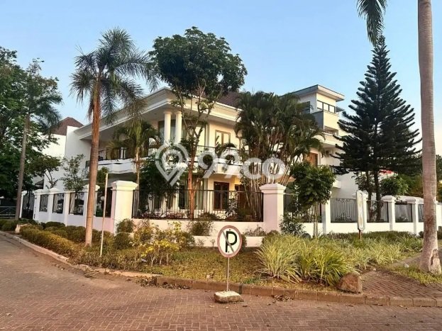 For Sale Rumah Elit Exclusive di Sukolilo, Surabaya For Sale Rumah Elit Exclusive di Sukolilo, Surabaya