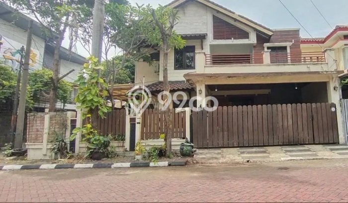 Siap Huni Rumah Mewah 4 Kamar di Tenggilis Mejoyo Dekat ke Mana Pun Siap Huni Rumah Mewah 4 Kamar di Tenggilis Mejoyo Dekat ke Mana Pun