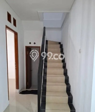 Dijual Rumah Premium dengan Fasilitas Sekitar Komplit di Gayungan, Surabaya Dijual Rumah Premium dengan Fasilitas Sekitar Komplit di Gayungan, Surabaya