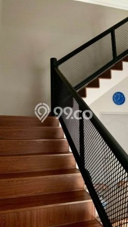 Jual Rumah Eksklusif 3 KT di Mulyosari, Surabaya Jual Rumah Eksklusif 3 KT di Mulyosari, Surabaya