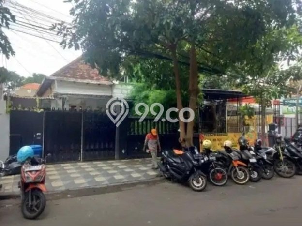 Hunian Elit LB 414m2 Siap Pakai Desain Elegan di Raya Darmo, Surabaya Hunian Elit LB 414m2 Siap Pakai Desain Elegan di Raya Darmo, Surabaya