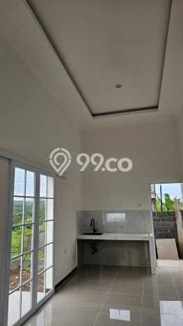 DIJUAL CEPAT! Rumah Siap Huni Lokasi Premium Ngaliyan, LT 128m² Bangunan 36m² DIJUAL CEPAT! Rumah Siap Huni Lokasi Premium Ngaliyan, LT 128m² Bangunan 36m²