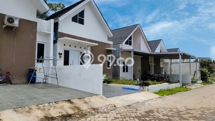 Rumah Sederhana Dijual di Ngaliyan 2 Kamar dengan LT 120m2 Rumah Sederhana Dijual di Ngaliyan 2 Kamar dengan LT 120m2