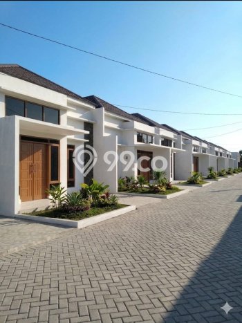 Jual Rumah Murah Meriah Medan Johor Punya 2 KT & LT 90m2 Jual Rumah Murah Meriah Medan Johor Punya 2 KT & LT 90m2