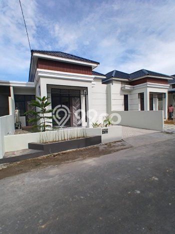 Rumah Murah LT 100m2 di Johor Lingkungan Asri Rumah Murah LT 100m2 di Johor Lingkungan Asri