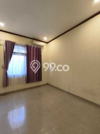 Disewakan! Rumah 4 Kamar Tidur &
4 Kamar Mandi di Bandung Kota, Bandung Disewakan! Rumah 4 Kamar Tidur &
4 Kamar Mandi di Bandung Kota, Bandung