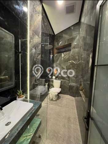Rumah Premium 5 KT 4 KM di Kawasan Nyaman Pondok Cabe, Tangerang Rumah Premium 5 KT 4 KM di Kawasan Nyaman Pondok Cabe, Tangerang