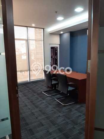 Unit Ruko disewakan di Tangerang Tangerang dengan LT 202m2 / LB 1000m2 Unit Ruko disewakan di Tangerang Tangerang dengan LT 202m2 / LB 1000m2
