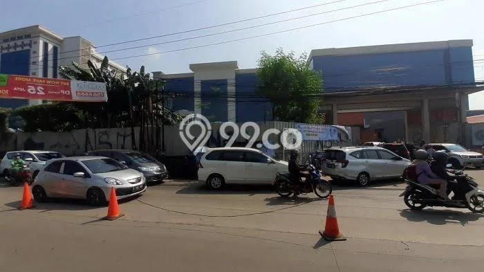 Unit Ruko Paling Strategis di Pamulang Tangerang Selatan dengan LB 30m2 Unit Ruko Paling Strategis di Pamulang Tangerang Selatan dengan LB 30m2