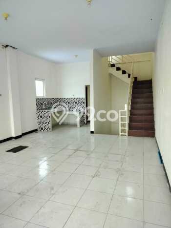Ruko Disewakan Lokasi Karawaci Tangerang Harga Spesial! Ruko Disewakan Lokasi Karawaci Tangerang Harga Spesial!