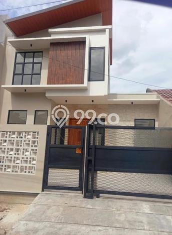 Rumah Luas Asri 3 KT Siap Pakai di BSD Nusaloka Tangerang Rumah Luas Asri 3 KT Siap Pakai di BSD Nusaloka Tangerang