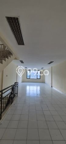 Ruko Komersial Dijual di BSD Tangerang Selatan LT 240m2 & LB 240m2 Ruko Komersial Dijual di BSD Tangerang Selatan LT 240m2 & LB 240m2