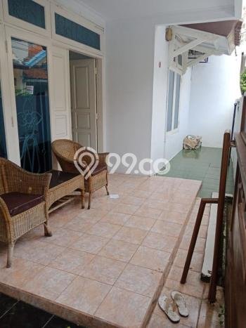 Jual Rumah Luas Megah Dengan View Cantik di Rawamangun, Jakarta Timur Jual Rumah Luas Megah Dengan View Cantik di Rawamangun, Jakarta Timur