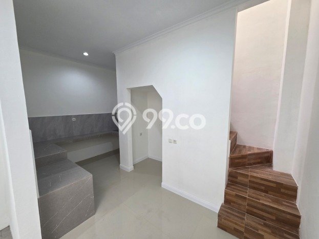 Rumah Luxury Modern Tanpa Renovasi di BSD Delatinos Tangerang Rumah Luxury Modern Tanpa Renovasi di BSD Delatinos Tangerang