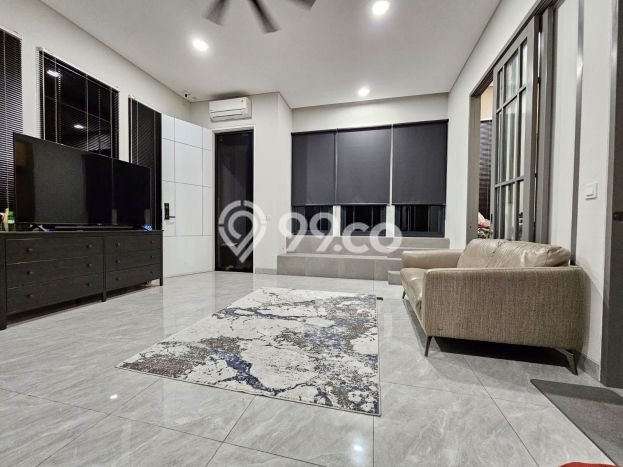 Rumah Elit Modern Siap Huni di BSD Green Wich Tangerang Rumah Elit Modern Siap Huni di BSD Green Wich Tangerang