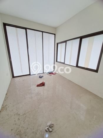 Jual Rumah Bagus Siap Huni LB 105m2 di Serpong Utara, Tangerang Selatan Jual Rumah Bagus Siap Huni LB 105m2 di Serpong Utara, Tangerang Selatan