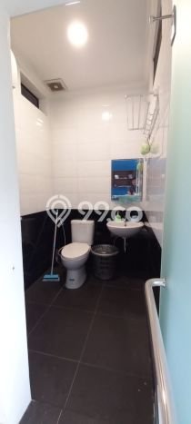 Hunian Mewah Dijual LT 311m2 di Serpong, Tangerang Selatan Hunian Mewah Dijual LT 311m2 di Serpong, Tangerang Selatan