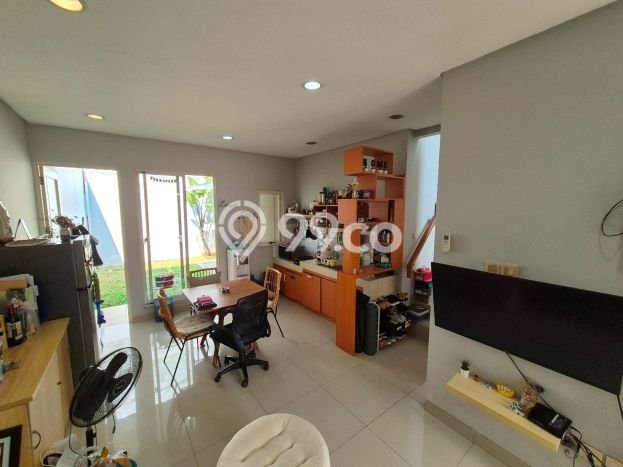Rumah Modern Minimalis 3 KT Siap Huni di Serpong Utara Rumah Modern Minimalis 3 KT Siap Huni di Serpong Utara