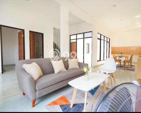 Dijual Hunian Rumah Nyaman 4 Kamar di BSD Nusaloka, Tangerang Dijual Hunian Rumah Nyaman 4 Kamar di BSD Nusaloka, Tangerang