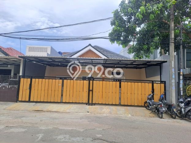 Dijual Cepat Rumah Favorit Siap Huni LB 150m2 di Serpong Utara, Tangerang Selatan Dijual Cepat Rumah Favorit Siap Huni LB 150m2 di Serpong Utara, Tangerang Selatan