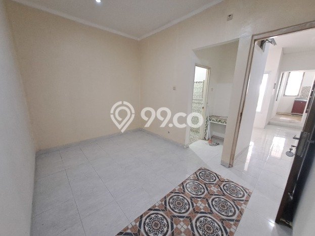 Rumah Luas Asri 4 KT Siap Huni di BSD Tangerang Rumah Luas Asri 4 KT Siap Huni di BSD Tangerang