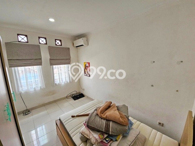 Jual Rumah Favorit Siap Huni LB 200m2 di Pamulang, Tangerang Selatan Jual Rumah Favorit Siap Huni LB 200m2 di Pamulang, Tangerang Selatan