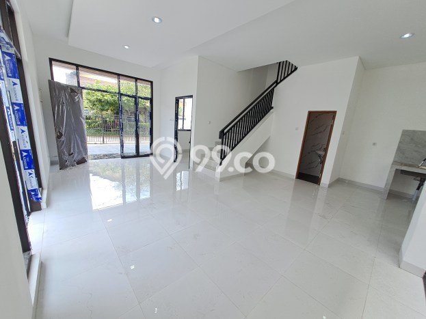 For Sale Hunian Rumah Terawat 4 KT di Serpong Villa Melati Mas, Tangerang Selatan For Sale Hunian Rumah Terawat 4 KT di Serpong Villa Melati Mas, Tangerang Selatan