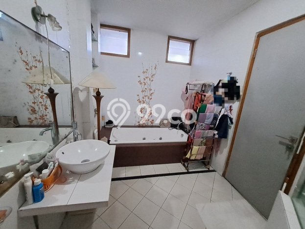 Rumah Modern 4 KT LT 196m2 di Serpong Villa Melati Mas Rumah Modern 4 KT LT 196m2 di Serpong Villa Melati Mas
