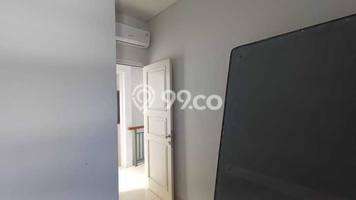 Dijual Rumah Eksklusif 2 KT di Gading Serpong, Tangerang Dijual Rumah Eksklusif 2 KT di Gading Serpong, Tangerang