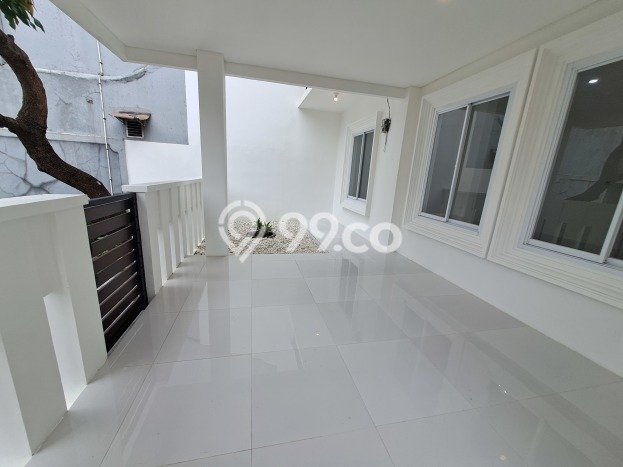 For Sale! Premium House LT 185m2 Desain Modern di Villa Melati Mas For Sale! Premium House LT 185m2 Desain Modern di Villa Melati Mas