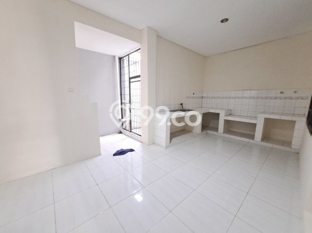 Jual Rumah Strategis Bagus Punya 3 KT di Serpong Utara Tangerang Selatan SHM Jual Rumah Strategis Bagus Punya 3 KT di Serpong Utara Tangerang Selatan SHM
