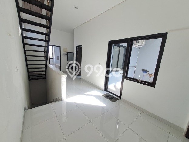 Rumah sewa siap huni 4 KT di Villa Melati Mas, Tangerang Selatan Rumah sewa siap huni 4 KT di Villa Melati Mas, Tangerang Selatan
