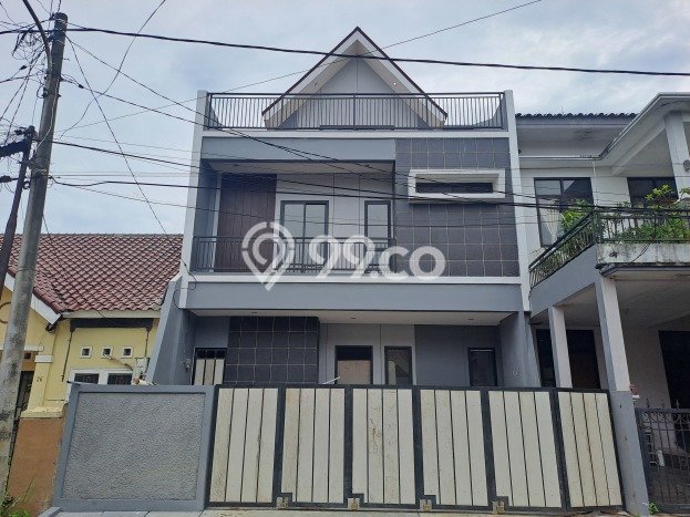 Ready to Use! Premium House LT 136m2 Desain Elegan di Serpong Villa Melati Mas Ready to Use! Premium House LT 136m2 Desain Elegan di Serpong Villa Melati Mas