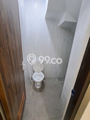 Hunian Mewah LB 250m2 Siap Pakai Desain Elegan di Villa Melati Mas, Tangerang Selatan Hunian Mewah LB 250m2 Siap Pakai Desain Elegan di Villa Melati Mas, Tangerang Selatan