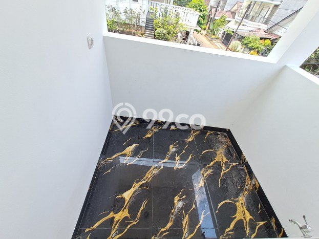 For Sale Hunian Rumah Terawat 4 KT di Serpong Villa Melati Mas, Tangerang Selatan For Sale Hunian Rumah Terawat 4 KT di Serpong Villa Melati Mas, Tangerang Selatan