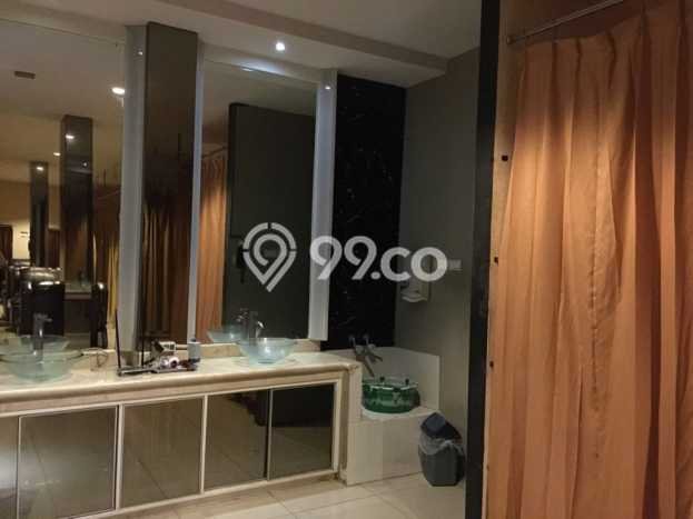 Unit Ruko Dijual di Surabaya LT 140m2 & LB 600m2 Unit Ruko Dijual di Surabaya LT 140m2 & LB 600m2