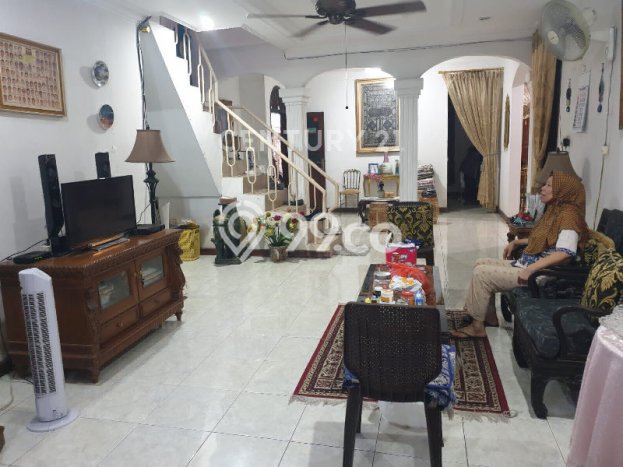 Dijual Hunian Mewah dengan Fasilitas Sekitar Komplit di Pulo Gadung, Jakarta Timur Dijual Hunian Mewah dengan Fasilitas Sekitar Komplit di Pulo Gadung, Jakarta Timur